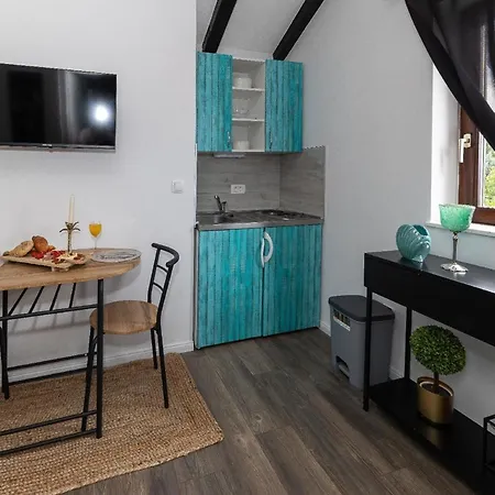 Apartment Klimatisierte In Mit Garten Und Grill Novi Vinodolski