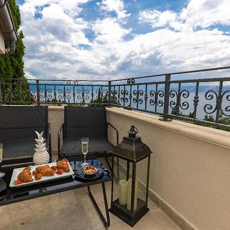 Apartment Klimatisierte In Mit Garten Und Grill Novi Vinodolski