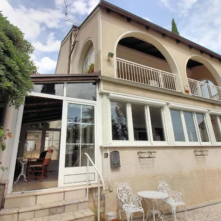 Klimatisierte In Mit Garten Und Grill Apartment *